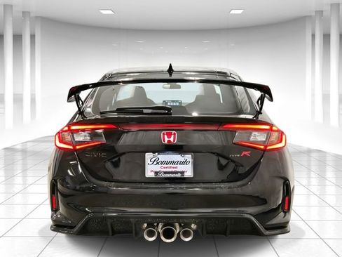 Used 2025 Honda Civic Type R image 4