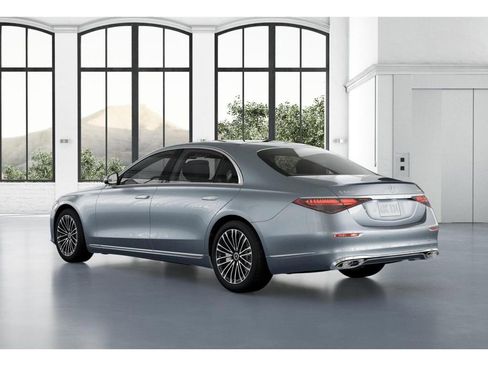 New 2026 Mercedes-Benz S 580 4MATIC Sedan image 29