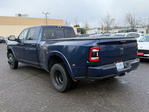 Used 2022 RAM 3500 Limited image 3