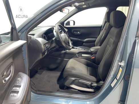 Used 2024 Honda HR-V Sport image 2