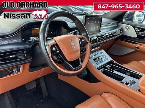 Used 2023 Lincoln Aviator Black Label AWD/4WD image 18