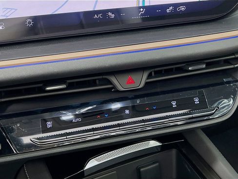 New 2025 Buick Envision Sport Touring image 14