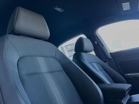 New 2025 Honda Civic Sport image 19