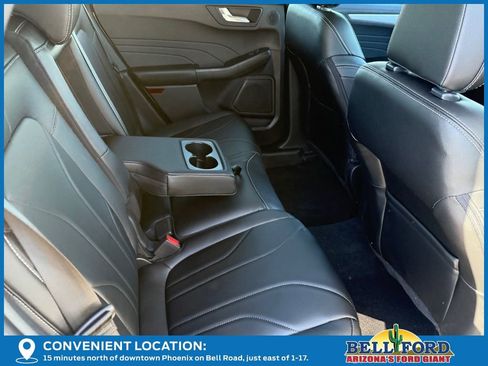 New 2025 Ford Escape SE w/ PHEV Premium Package image 10