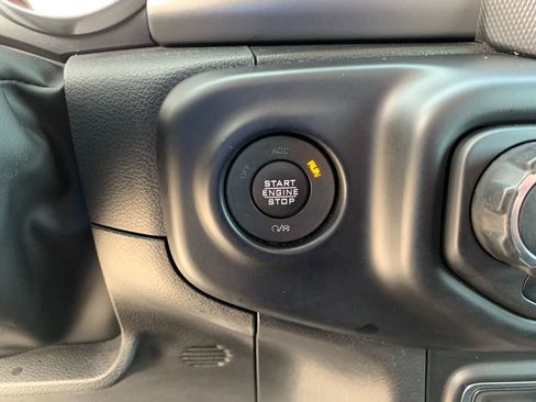 Used 2022 Jeep Wrangler Sport AWD/4WD image 27