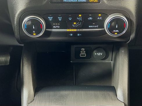 Certified 2025 Ford Escape ST-Line image 21