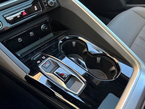 New 2025 Audi Q5 Premium Plus image 19