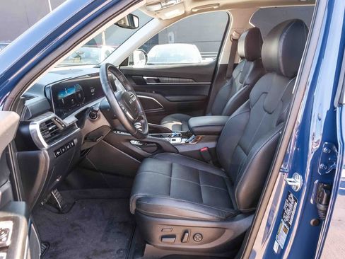 Used 2024 Kia Telluride SX w/ Towing Package AWD/4WD image 17