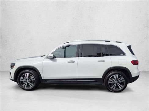 New 2026 Mercedes-Benz GLB 250 image 5