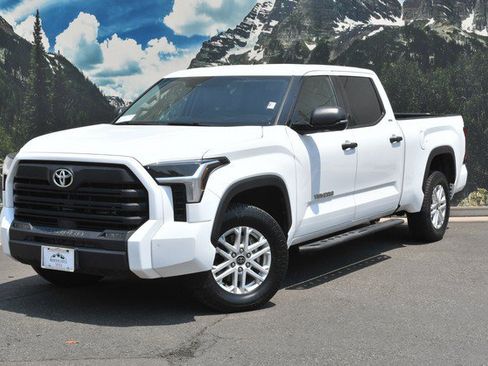 Used 2023 Toyota Tundra SR5 w/ SR5 Convenience Package AWD/4WD image 6