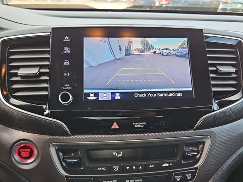 Used 2021 Honda Ridgeline Sport image 15