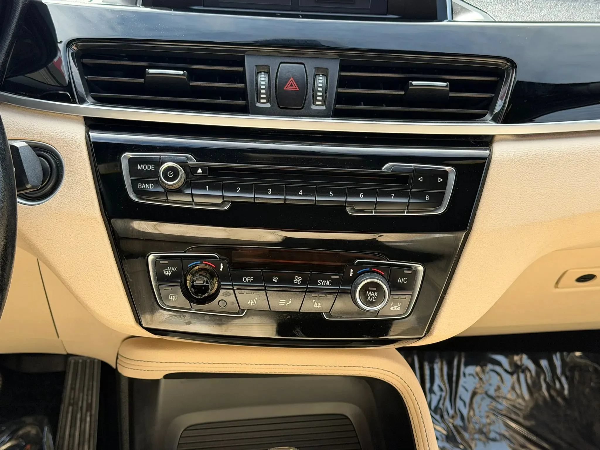 Used 2018 BMW X1 xDrive28i AWD/4WD image 20