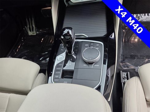 Used 2023 BMW X4 M40i image 19