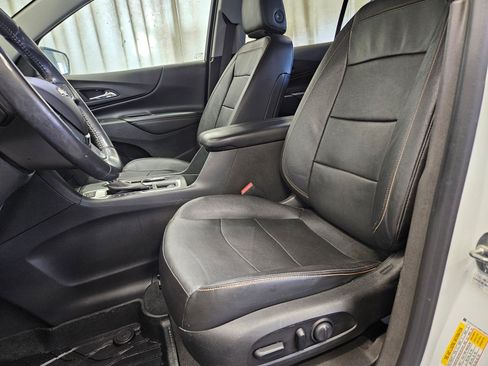 Used 2021 Chevrolet Equinox Premier AWD/4WD image 15