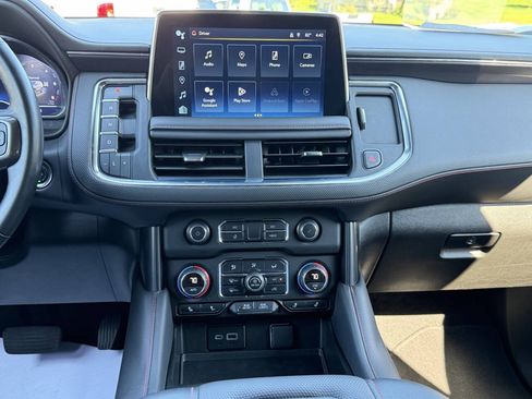 Used 2024 Chevrolet Tahoe RST w/ Luxury Package AWD/4WD image 20