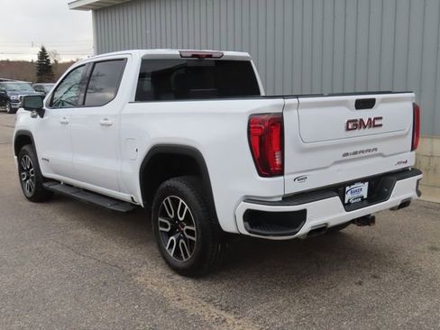 Used 2021 GMC Sierra 1500 AT4 w/ AT4 Value Package AWD/4WD image 9