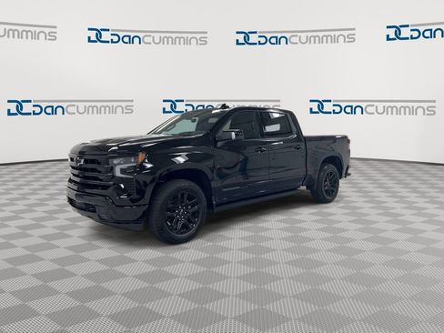 Used 2024 Chevrolet Silverado 1500 High Country w/ Midnight Edition AWD/4WD image 4