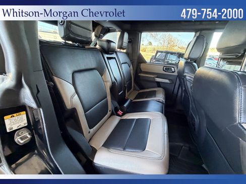 Used 2022 Ford Bronco Wildtrak image 37