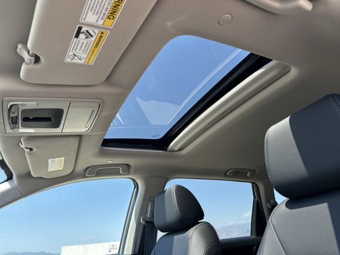 New 2026 Honda CR-V EX-L image 16