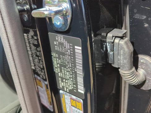 New 2026 Kia Sorento S image 38