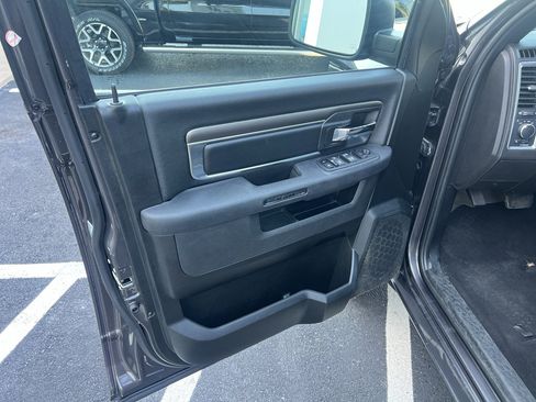 Used 2024 RAM 1500 Warlock RWD image 20