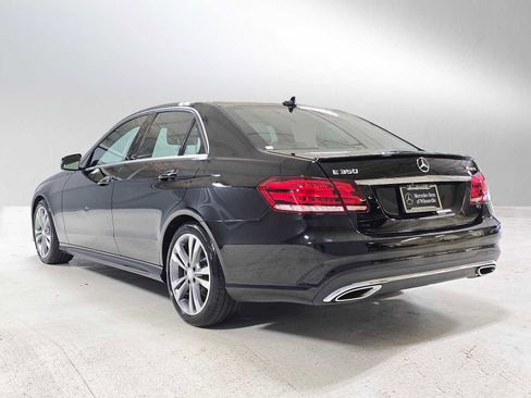 Used 2016 Mercedes-Benz E 350 4MATIC Sedan image 5