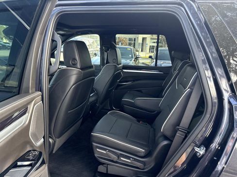 Certified 2025 Cadillac Escalade Sport w/ Touring Package image 15