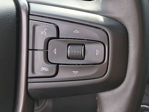 Used 2023 GMC Sierra 2500 AT4 w/ AT4 Preferred Package image 23