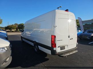 New 2026 Mercedes-Benz Sprinter 2500 video 4