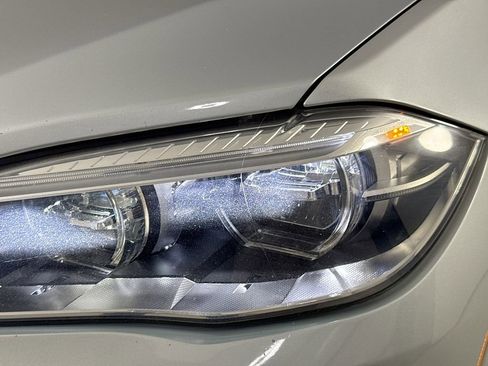 Used 2017 BMW X5 M Base image 41