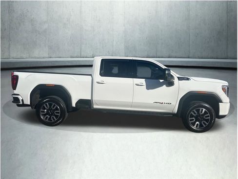 Used 2021 GMC Sierra 2500 AT4 AWD/4WD image 7