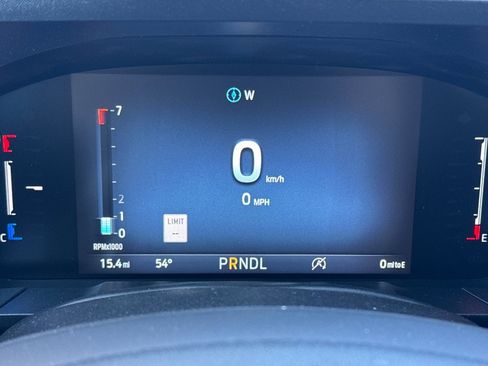 New 2025 Ford Maverick Lariat w/ Black Appearance Package image 23