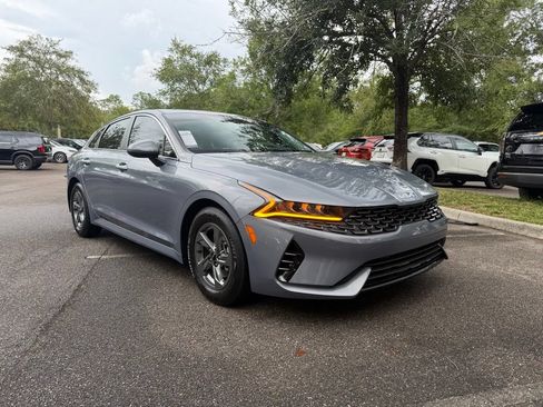 Used 2023 Kia K5 LXS FWD image 1