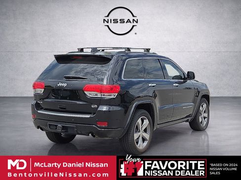 Used 2014 Jeep Grand Cherokee Overland AWD/4WD image 5