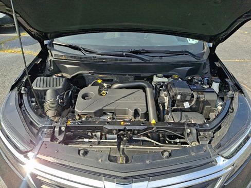 Used 2023 Chevrolet Equinox LT FWD image 28