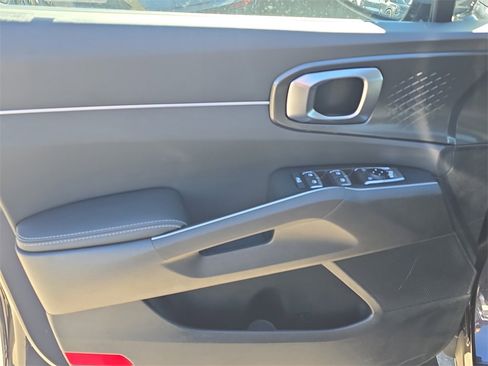 New 2026 Kia Sorento S image 19