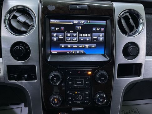 Used 2014 Ford F150 Platinum image 24