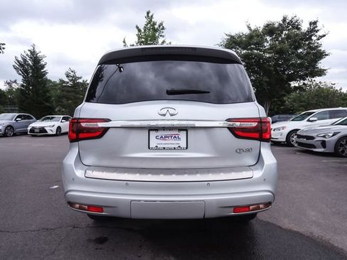 Used 2018 INFINITI QX80 4WD w/ Driver Assistance Package image 11