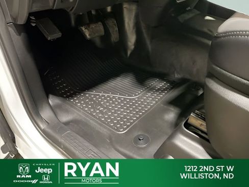 New 2025 RAM 2500 Tradesman w/ Chrome Appearance Group AWD/4WD image 25