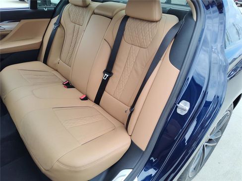 Used 2022 BMW 750i xDrive w/ Executive Package AWD/4WD image 24