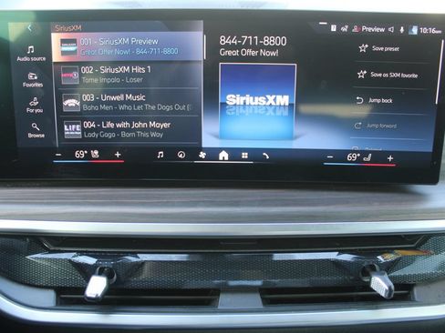 Used 2025 BMW X5 xDrive40i AWD/4WD image 53
