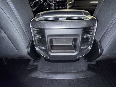 Used 2019 RAM 1500 Big Horn AWD/4WD image 19