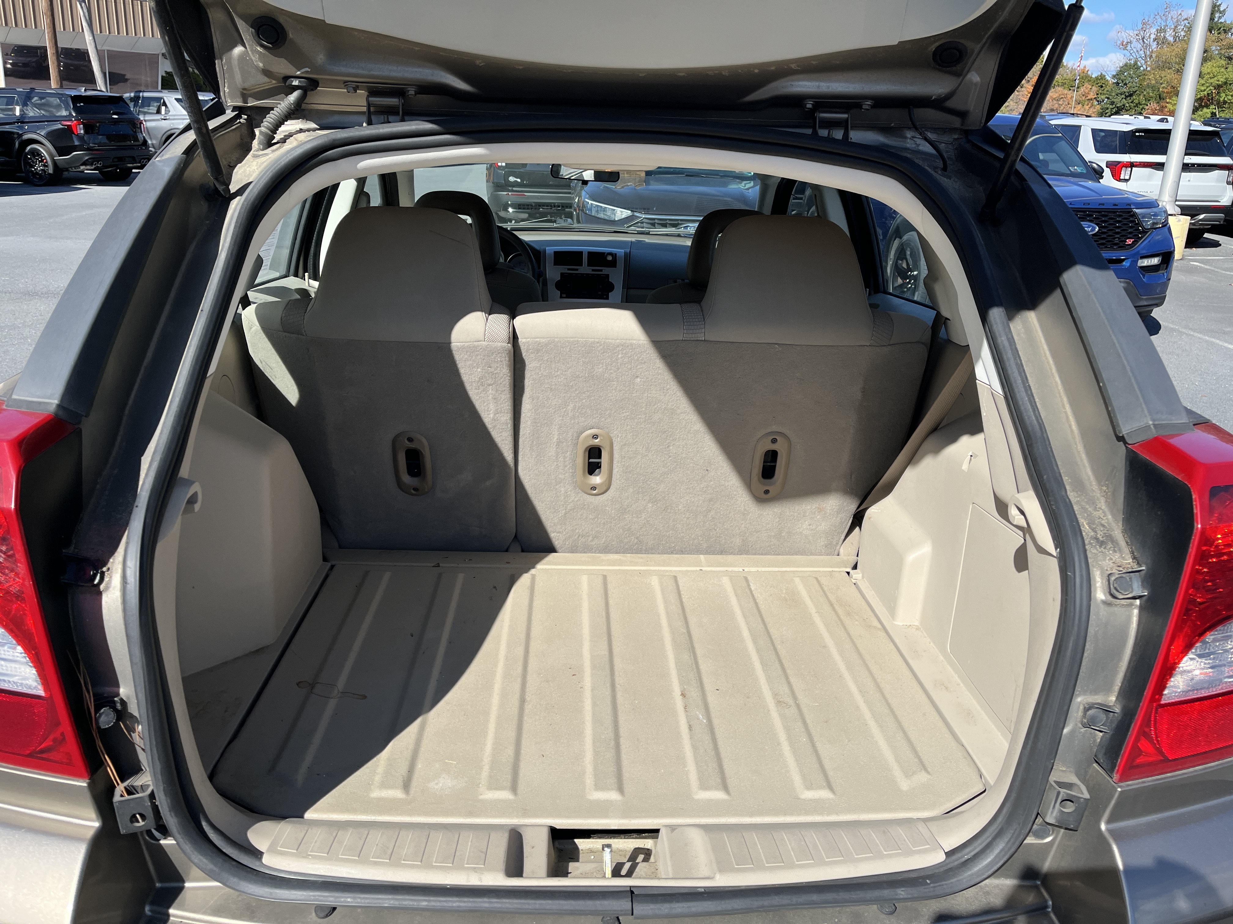 Used 2007 Dodge Caliber SXT FWD image 9