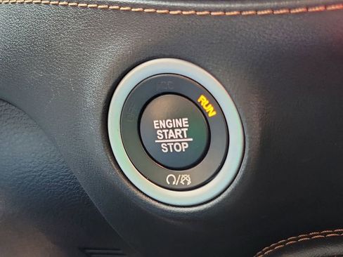 Used 2020 Dodge Challenger R/T image 31