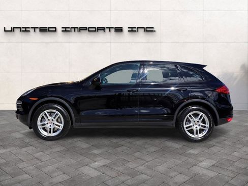Used 2014 Porsche Cayenne Platinum Edition image 2