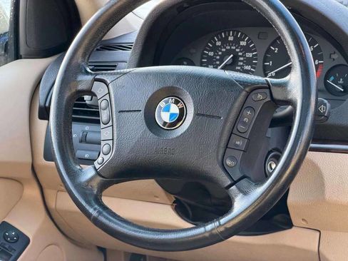 Used 2006 BMW X5 4.4i image 21