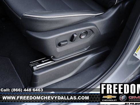 New 2026 GMC Yukon Elevation image 33