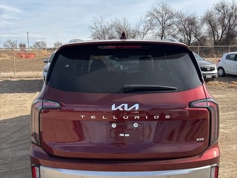 Certified 2023 Kia Telluride SX Prestige image 4