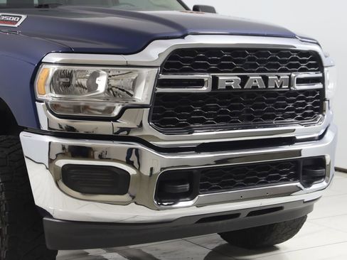 Used 2020 RAM 3500 Tradesman image 37