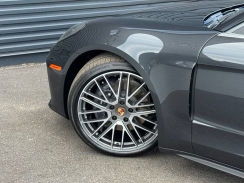 New 2026 Porsche Panamera 4 AWD/4WD image 9